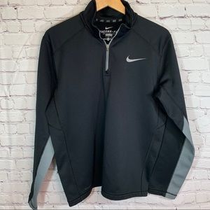 Nike Therma Fit 1/4 Zip Pullover medium